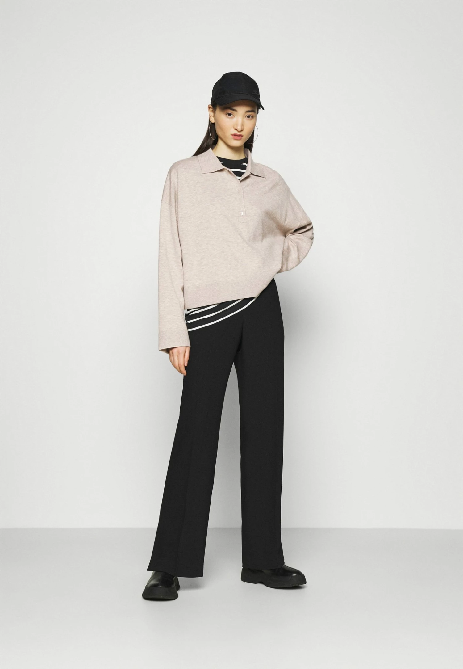 Weekday MONIQUE - Pullover Women 4 Weekday MONIQUE - Pullover Women – Image 2