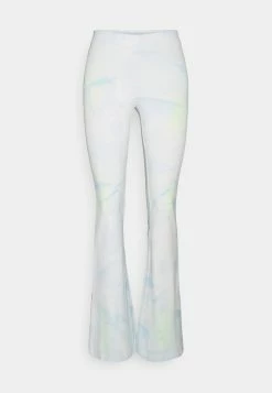 Weekday CECILE TROUSERS - Pantalon classique Women 13 Weekday CECILE TROUSERS - Pantalon classique Women -France Weekday Soldes Boutique 02c34b5b46804073b69f2b62266ef48b