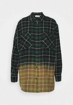 Weekday ELSIE OVERSIZED SHIRT - Chemisier Women 12 Weekday ELSIE OVERSIZED SHIRT - Chemisier Women -France Weekday Soldes Boutique 0c0a346085824f078e0a601134822a61