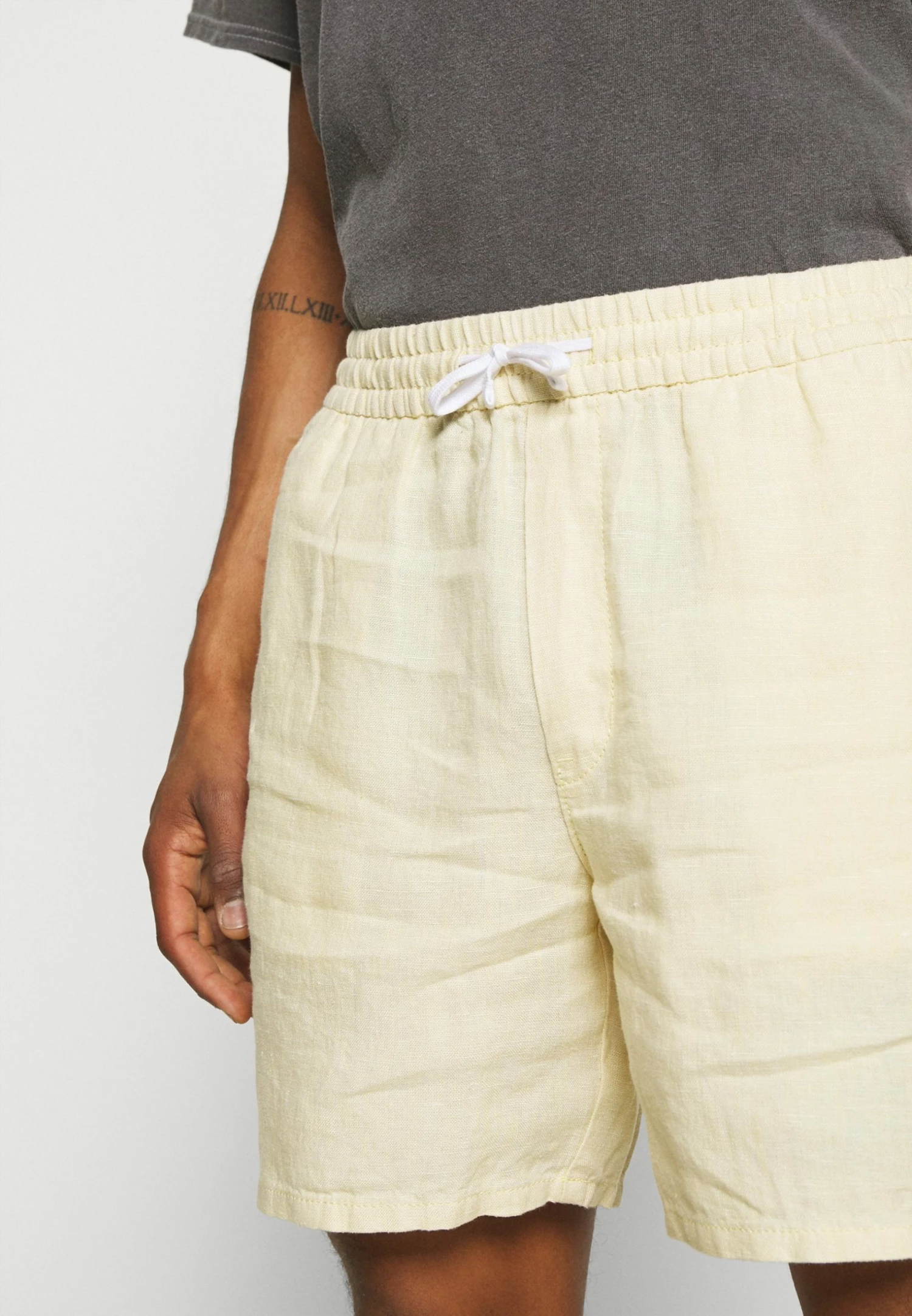 Weekday OLSEN - Short Men 7 Weekday OLSEN - Short Men – Image 5