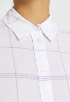 Weekday URI SHIRT - Chemisier Women -France Weekday Soldes Boutique 0e49d2b08f7b4b5f8726d9027bb758d3