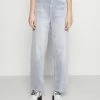 Weekday LASHES OVERSIZED TROUSERS - Pantalon classique Women -France Weekday Soldes Boutique 107563e1dbd448cc92a6cea23849ba15