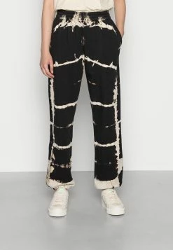 Weekday ALISA PRINTED SWEATPANTS - Pantalon de survêtement Women