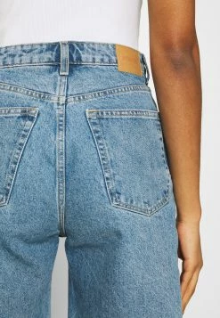 Weekday DANDY - Short en jean Women -France Weekday Soldes Boutique 175ff2b12d9846bb92fbb32fd806814f