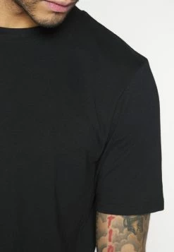 Weekday FRANK - T-shirt basique Men -France Weekday Soldes Boutique 1897a5e956b64794835c836562c5bea7