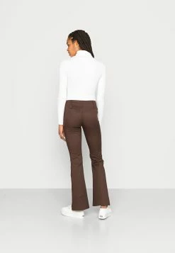 Weekday TROUSER - Pantalon classique Women -France Weekday Soldes Boutique 1a5384522871456dab449eaa3608d523