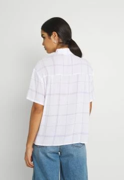 Weekday URI SHIRT - Chemisier Women -France Weekday Soldes Boutique 1b19d14e7f634183b86a651b9612234d