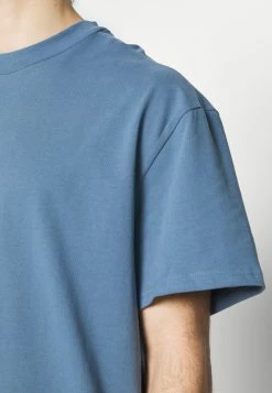 Weekday GREAT - T-shirt basique Men -France Weekday Soldes Boutique 2817c184f5394e4fa29f829edbc41114