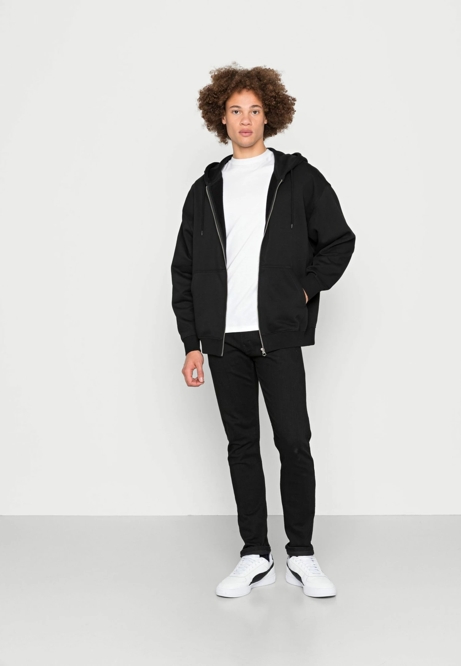 Weekday OVERSIZED ZIP HOODIE - Sweat à capuche zippé Men 4 Weekday OVERSIZED ZIP HOODIE - Sweat à capuche zippé Men – Image 2