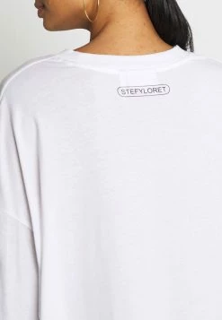 Weekday HUGE - T-shirt imprimé Women 20 Weekday HUGE - T-shirt imprimé Women -France Weekday Soldes Boutique 2b3c2358ccf040aca814ff49ab25e0ef