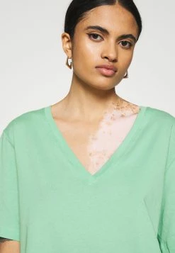 Weekday LAST V NECK - T-shirt basique Women -France Weekday Soldes Boutique 2e5ba26bfa544c6fa81470091039893f