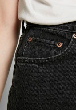 Weekday MEG HIGH MOM WASHED BACK - Jean droit Women -France Weekday Soldes Boutique 2ff7e749f0614fcda75e297b202583e5