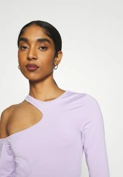 Weekday AMBRIA LONG SLEEVE - T-shirt à manches longues Women 14 Weekday AMBRIA LONG SLEEVE - T-shirt à manches longues Women -France Weekday Soldes Boutique 325c2eb9949b4d8b8f81f69c85f0de23