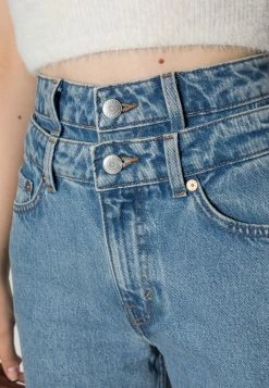 Weekday DIO - Jean droit Women -France Weekday Soldes Boutique 32e7f6f1fc9747e2829cf2329f6364e7