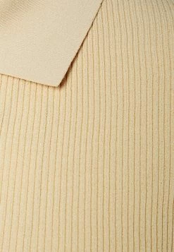 Weekday PALOMA HOOD - Gilet Women 18 Weekday PALOMA HOOD - Gilet Women -France Weekday Soldes Boutique 3372fc64f0f24021b8e340cbc3133aa1