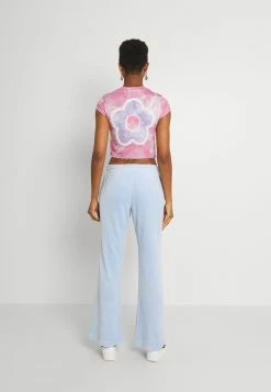 Weekday ROXANNA TROUSERS - Pantalon classique Women -France Weekday Soldes Boutique 354c77f6cd8b4e0f98b8e43640c525e0