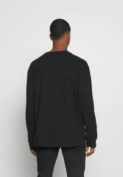 Weekday LONGSLEEVE - T-shirt à manches longues Men -France Weekday Soldes Boutique 380df532939e476fb4a6d0696a63d09c