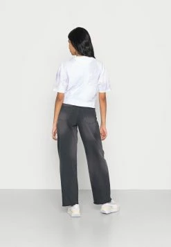 Weekday FAITH TROUSERS - Jean boyfriend Women 10 Weekday FAITH TROUSERS - Jean boyfriend Women -France Weekday Soldes Boutique 3ab62251110e4fee8ffbc5199307c7c8