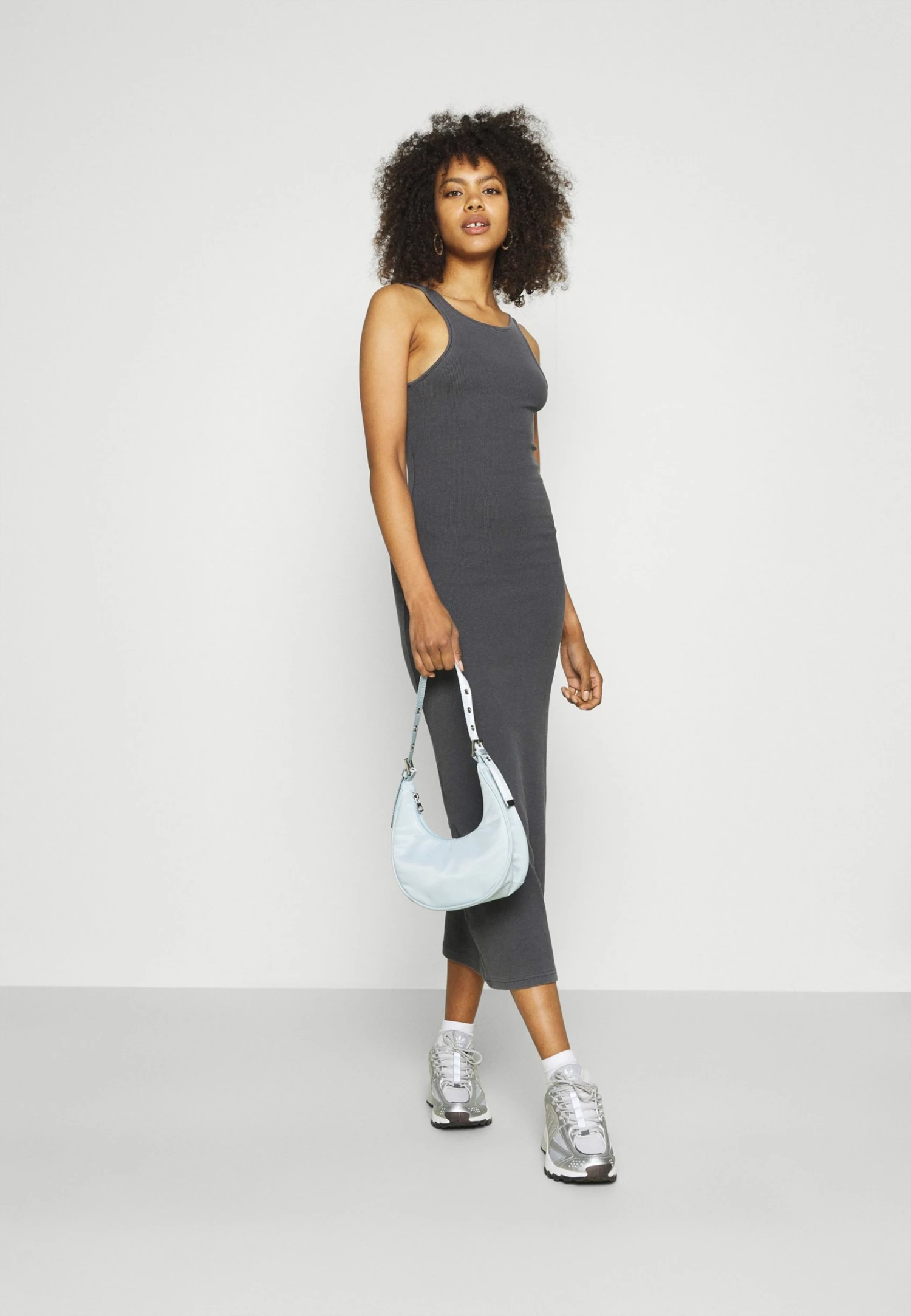 Weekday STELLA DRESS - Robe en jersey Women 4 Weekday STELLA DRESS - Robe en jersey Women – Image 2