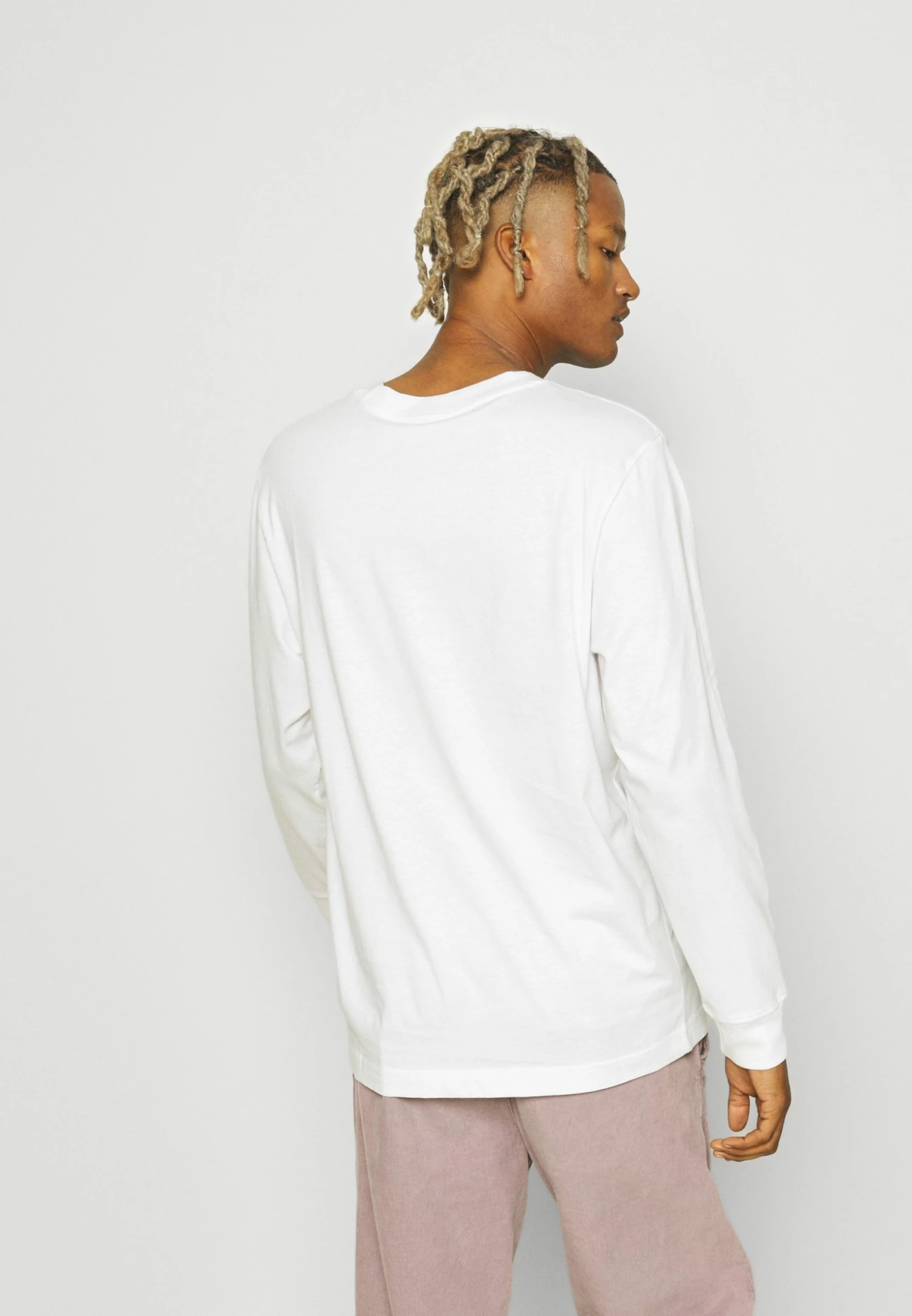 Weekday EXCLUSIVE RELAXED UNISEX - T-shirt à manches longues All 5 Weekday EXCLUSIVE RELAXED UNISEX - T-shirt à manches longues All – Image 3