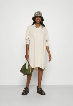 Weekday HERTHA SHIRT DRESS - Robe chemise Women -France Weekday Soldes Boutique 415e8b3135b44f02849dacb5886bc2e2