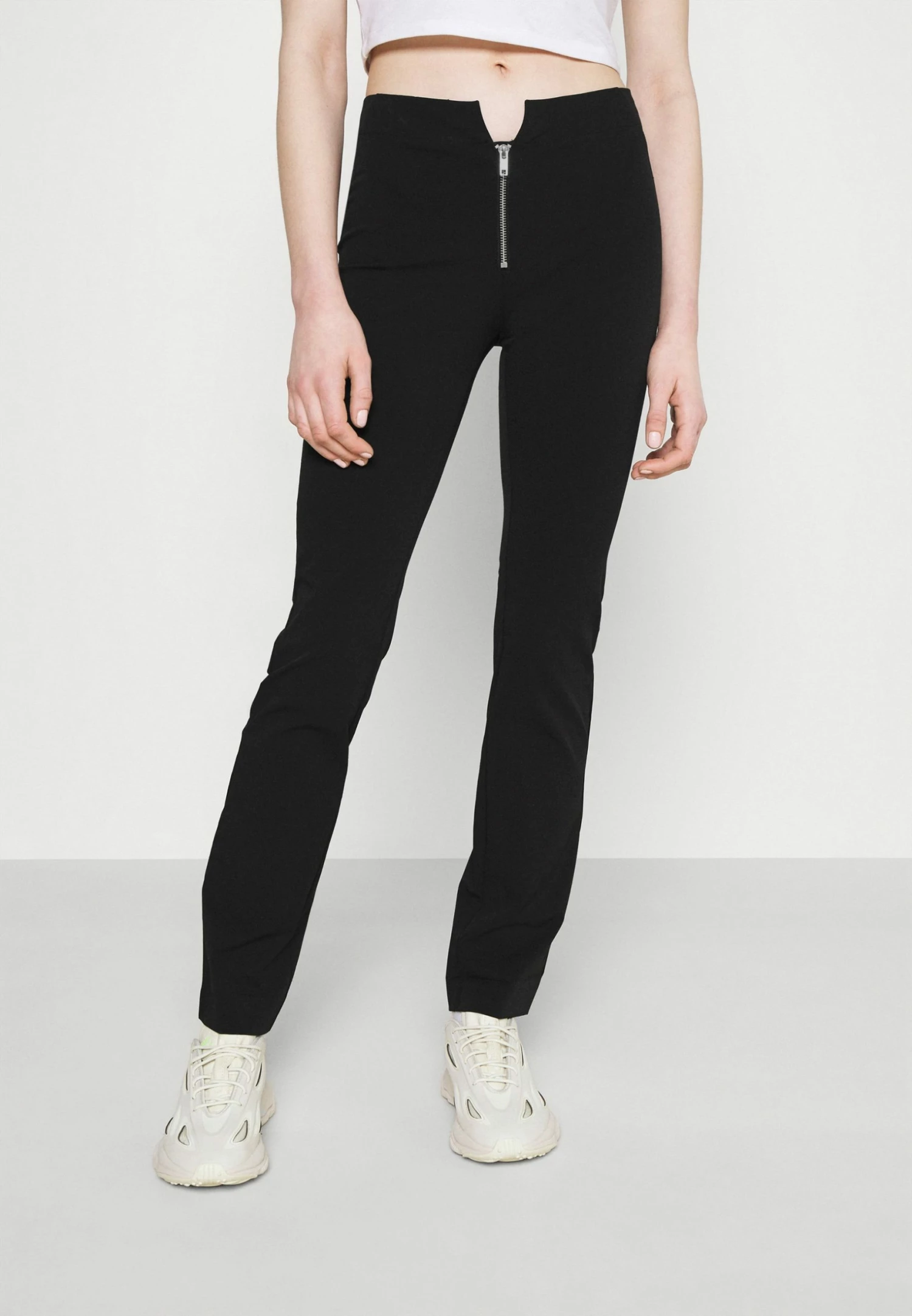 Weekday SPRING TIGHT TROUSER - Pantalon classique Women 3 Weekday SPRING TIGHT TROUSER - Pantalon classique Women