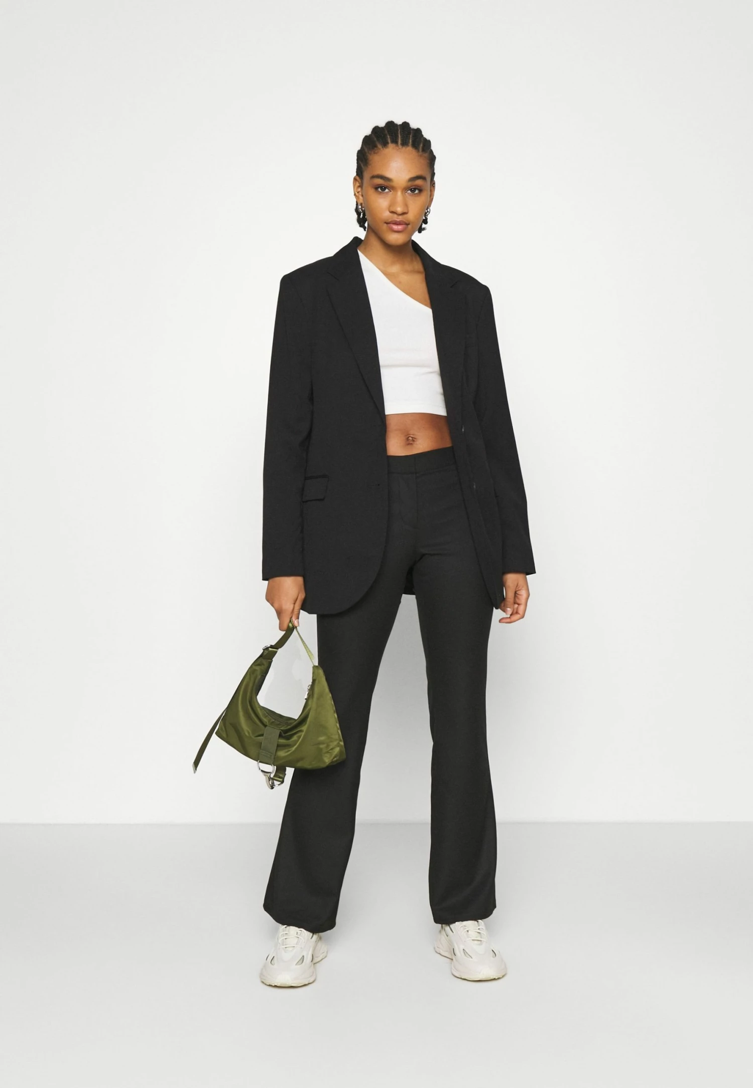 Weekday RITZA SKINNY FLARED TROUSER - Pantalon classique Women 4 Weekday RITZA SKINNY FLARED TROUSER - Pantalon classique Women – Image 2