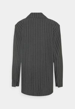 Weekday MARLIN OVERSIZED - Manteau court Women -France Weekday Soldes Boutique 44063ba154ef4ab48b96a3aea535e110