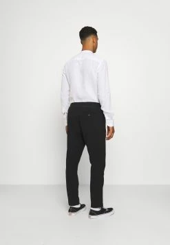 Weekday THRILLER STRUCTURED TROUSERS - Pantalon de survêtement Men -France Weekday Soldes Boutique 45ad0b37562747899d0efcaea863d8a7