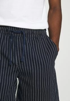 Weekday OLSEN STRIPED - Short Men -France Weekday Soldes Boutique 474d7ee9aea64ed8b14a6cf23f47f6a1