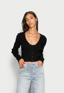 Weekday FURRY CARDIGAN - Gilet Women 13 Weekday FURRY CARDIGAN - Gilet Women -France Weekday Soldes Boutique 485fa78b0c2c4193b3636791f80229ca