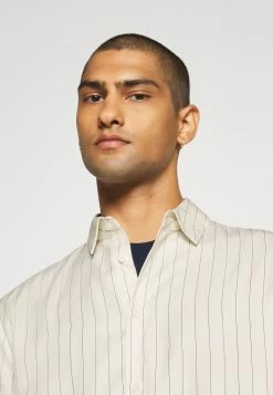 Weekday KIAN - Chemise Men -France Weekday Soldes Boutique 4c31974686e34a0786ac5930325bdb1e