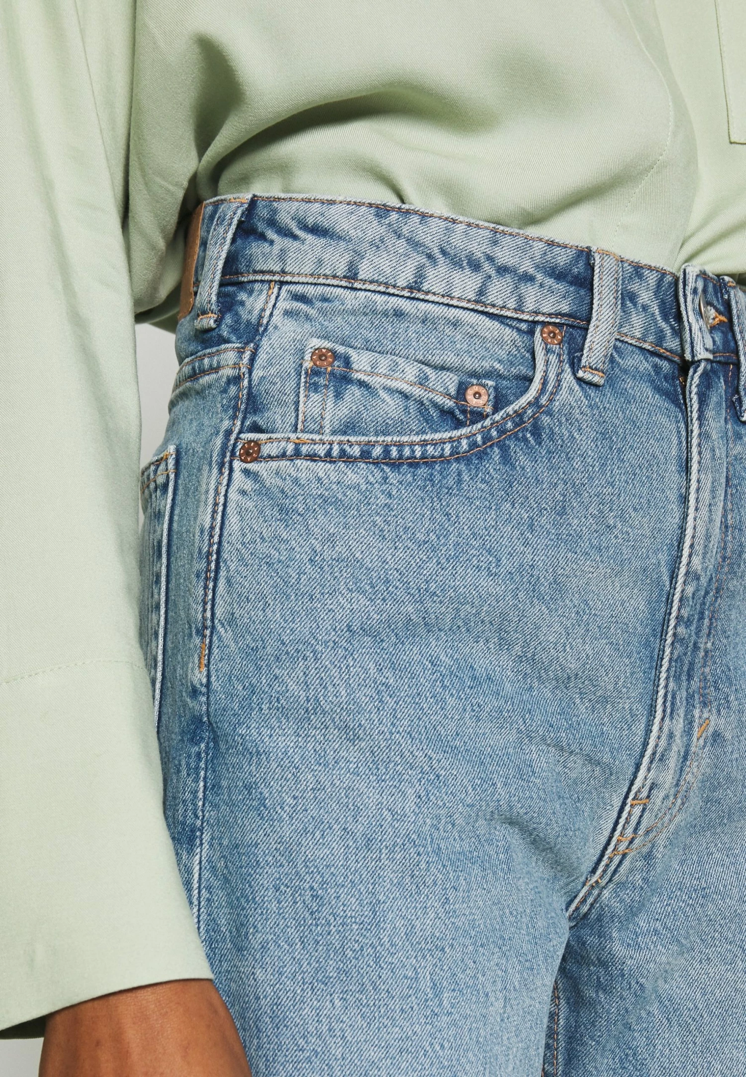 Weekday LASH EXTRA HIGH MOM ECHO - Jeans fuselé Women 7 Weekday LASH EXTRA HIGH MOM ECHO - Jeans fuselé Women – Image 5