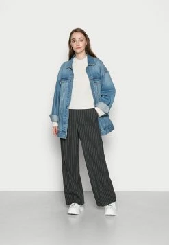 Weekday MINNIE - Pullover Women -France Weekday Soldes Boutique 56a02b7c94b34cf180dedce85f6cfb00