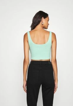 Weekday Débardeur Women -France Weekday Soldes Boutique 590db0f8dac84f2094eea92f03efd878