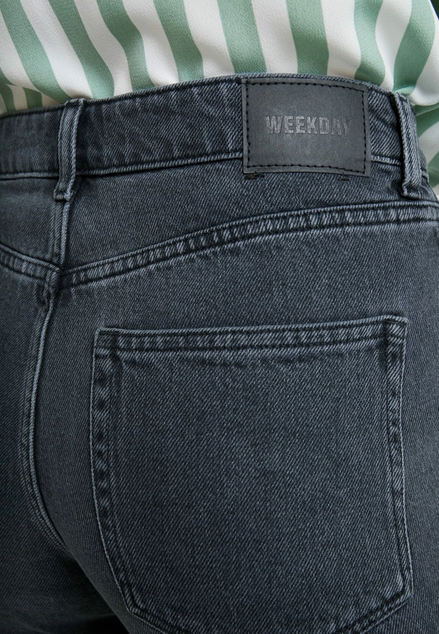 Weekday EYA - Short en jean Women 7 Weekday EYA - Short en jean Women – Image 5