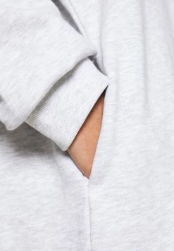 Weekday MARCIE HOOD DRESS - Robe de jour Women -France Weekday Soldes Boutique 5d1d7188f73d4a6a8043832c6d4b8c9a