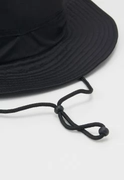 Weekday CONNECTED BUCKET HAT - Chapeau Women -France Weekday Soldes Boutique 5e330ee5fb46453f9420623b8219ad87