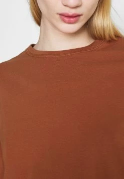 Weekday TRISH - T-shirt basique Women 24 Weekday TRISH - T-shirt basique Women -France Weekday Soldes Boutique 5f700e4177a84b88bb71044efcbbd79c