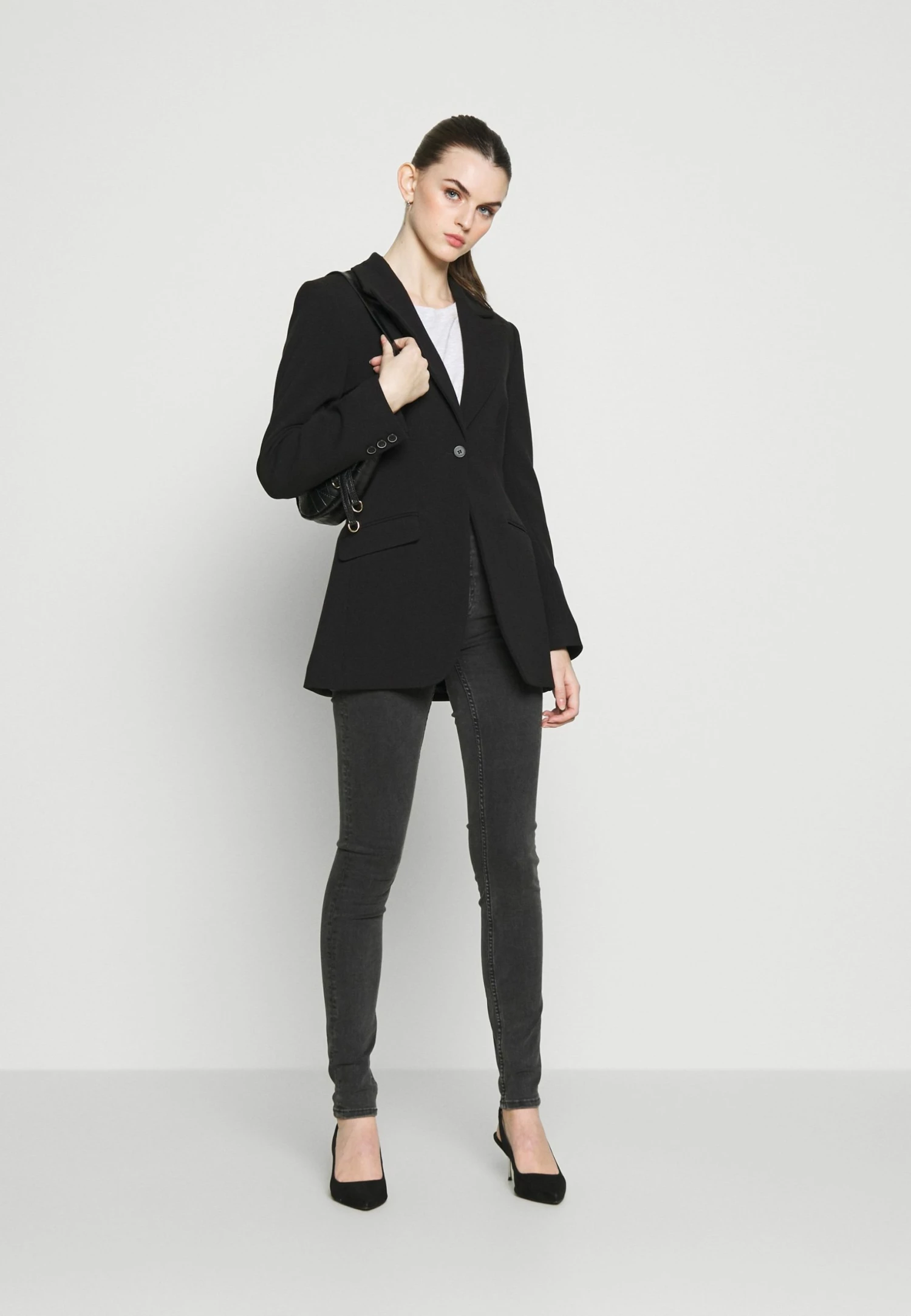 Weekday PARIS - Blazer Women 4 Weekday PARIS - Blazer Women – Image 2