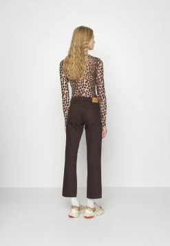 Weekday ARROW - Jean droit Women -France Weekday Soldes Boutique 67a5e70e5e774dbebbff1d87fab6850c