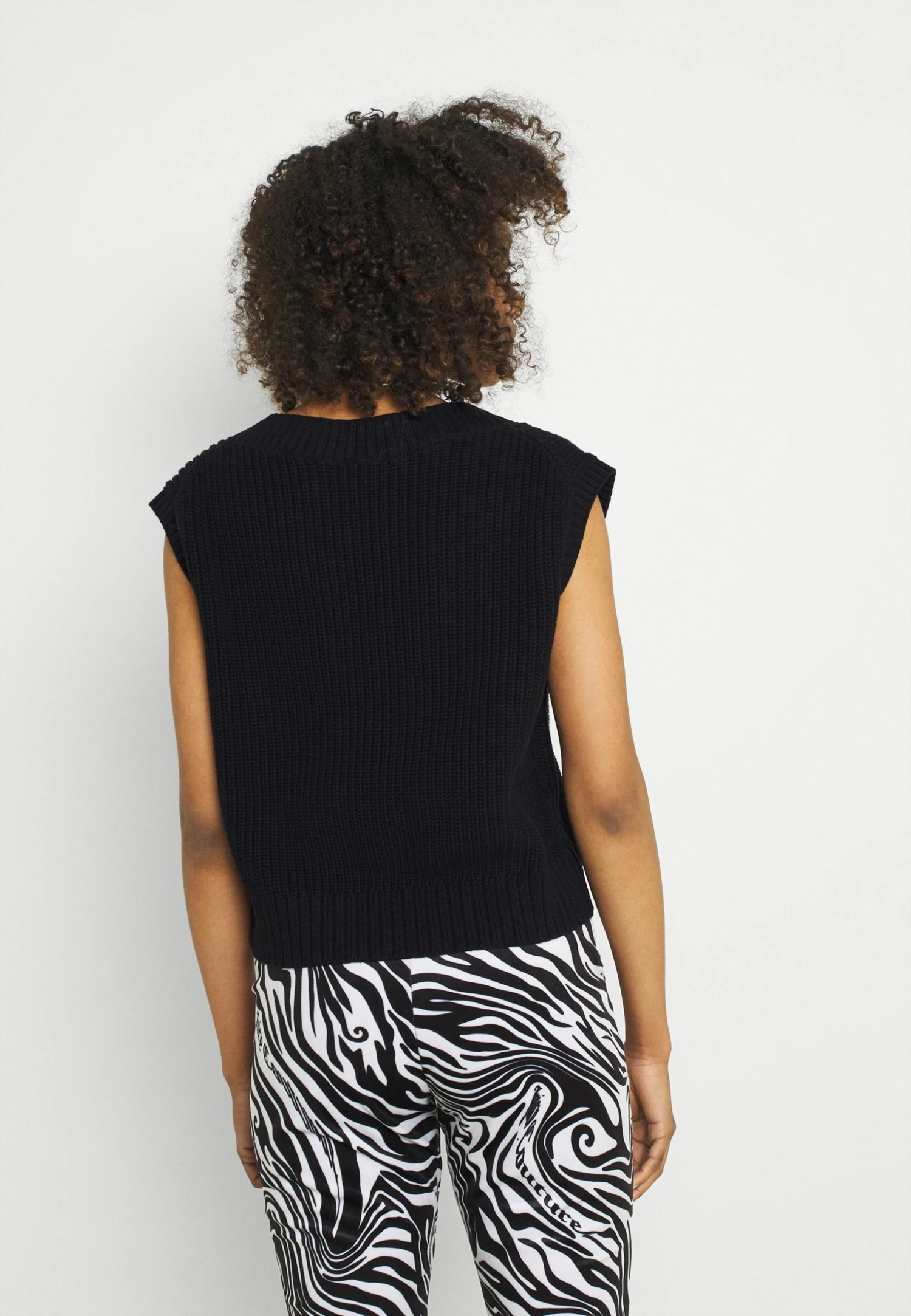 Weekday POPPY - T-shirt basique Women 5 Weekday POPPY - T-shirt basique Women – Image 3