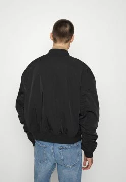 Weekday TYREESE - Blouson Bomber Men -France Weekday Soldes Boutique 6a0f89a255da43bcbeb85046c3bca912