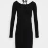Weekday EMBRACED DRESS - Robe en jersey Women 1 Weekday EMBRACED DRESS - Robe en jersey Women -France Weekday Soldes Boutique 6b09327072f1406889e4e22d431e5918