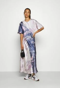 Weekday TEA DRESS - Robe longue Women -France Weekday Soldes Boutique 6c71fc8771ea4553a1d2fa6104664881