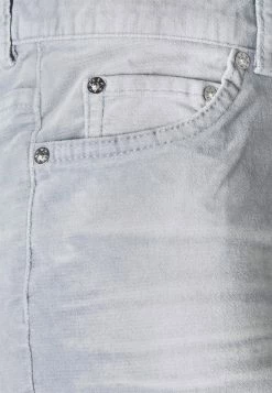 Weekday LASHES OVERSIZED TROUSERS - Pantalon classique Women 16 Weekday LASHES OVERSIZED TROUSERS - Pantalon classique Women -France Weekday Soldes Boutique 769274bccc4e4405ad8210e9065d582a