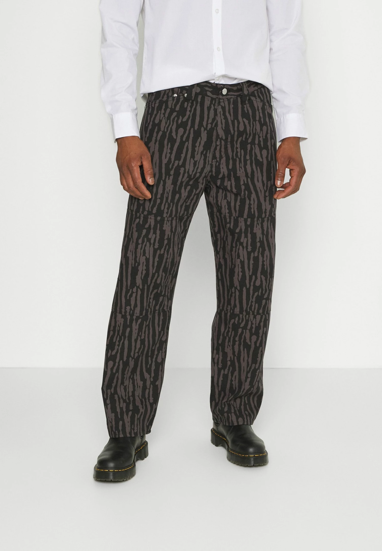 Weekday GALAXY SURFACE TROUSERS - Pantalon classique Men 3 Weekday GALAXY SURFACE TROUSERS - Pantalon classique Men