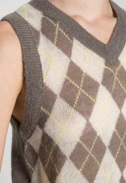 Weekday PEACHY - Pullover Women -France Weekday Soldes Boutique 79199f8ac8b34aa0bd9b909f9b6bdf0e