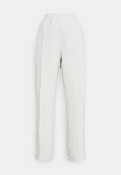 Weekday HARLOW - Pantalon de survêtement Women 17 Weekday HARLOW - Pantalon de survêtement Women -France Weekday Soldes Boutique 7bb82d7b7f3c41d091e32b411f10e02c
