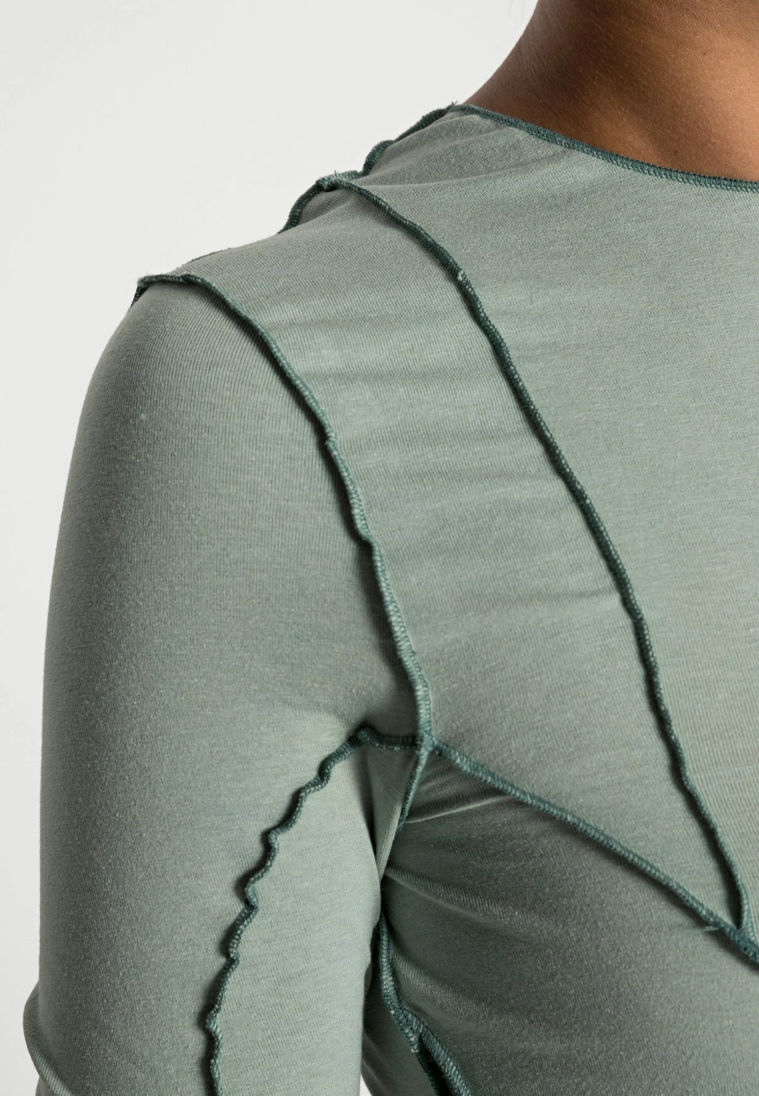 Weekday SIERRA CROP LONG SLEEVE - T-shirt à manches longues Women 7 Weekday SIERRA CROP LONG SLEEVE - T-shirt à manches longues Women – Image 5